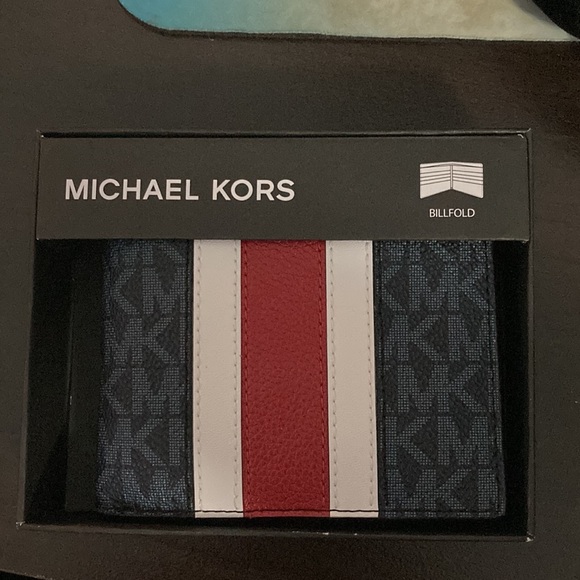 Michael Kors Men's Mason Varsity Billfold Wallet - Picture 3 of 3